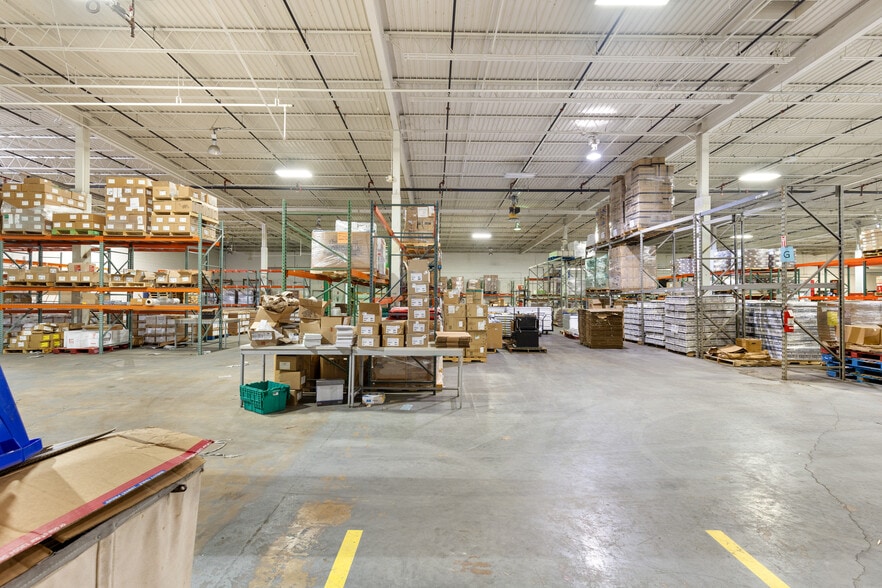 5305 Midway Rd, Haltom City, TX for lease - Building Photo - Image 3 of 38