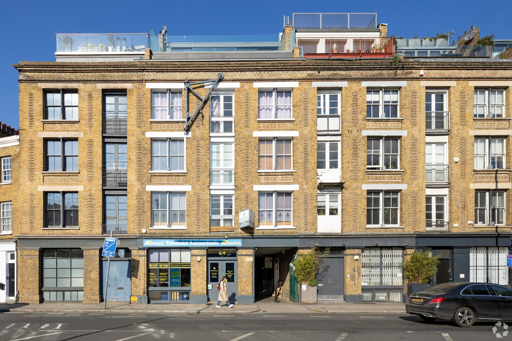 64 Southwark Bridge Rd, London for lease Primary Photo- Image 1 of 3