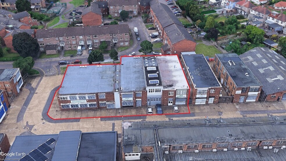 Units C & D Chesham Close, Romford portefeuille de 2 propriétés à vendre sur LoopNet.ca - Photo du bâtiment - Image 2 de 10