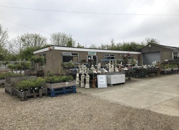 Arterial Rd, West Horndon à louer Photo principale- Image 1 de 5