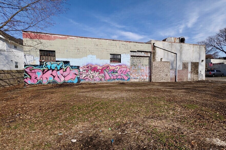 3011 N Centre St, Pennsauken, NJ à vendre - Photo du bâtiment - Image 3 de 15