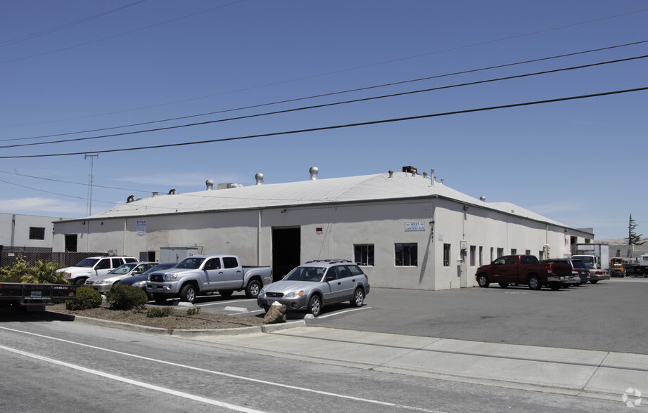 6821-6823 Central Ave, Newark, CA for sale - Primary Photo - Image 1 of 1