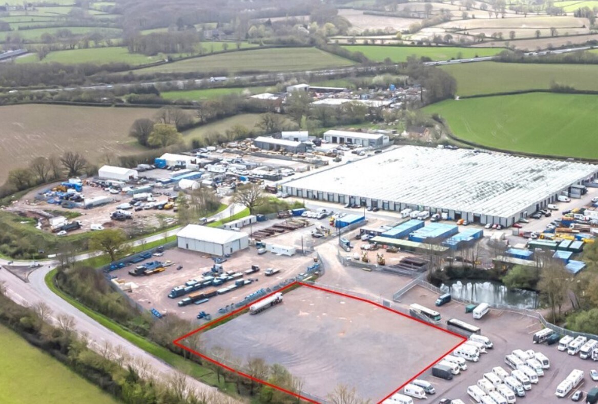 54 Foxmoor Business Park Rd, Wellington for lease Building Photo- Image 1 of 3