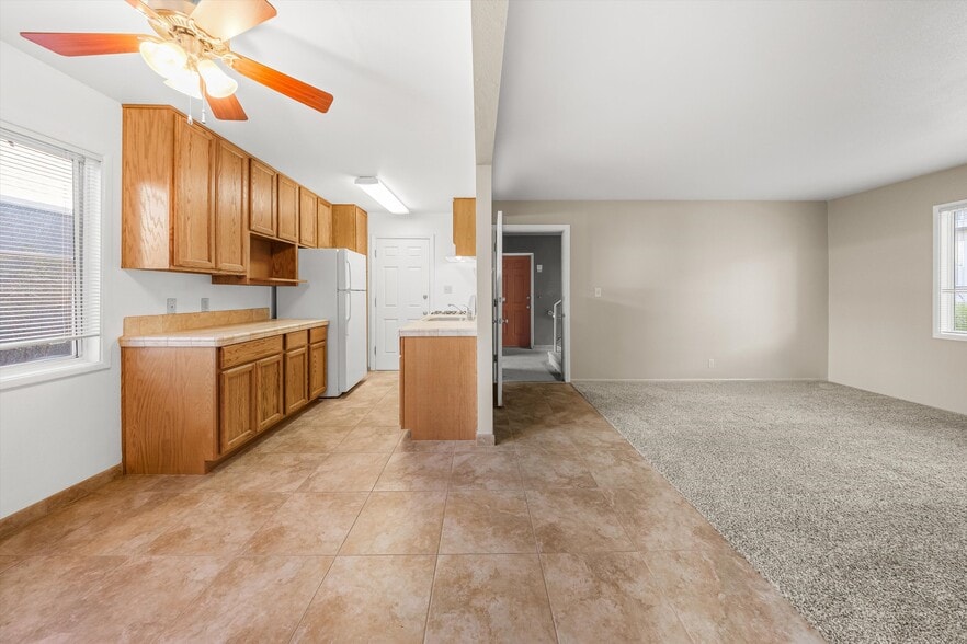 284 N Chorro St, San Luis Obispo, CA for sale - Interior Photo - Image 3 of 30