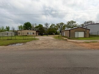 Plus de détails pour 2000 E Murchison St, Palestine, TX - Flex à vendre