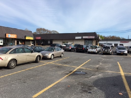 691-717 Medford Ave, Patchogue, NY for lease - Other - Image 2 of 8