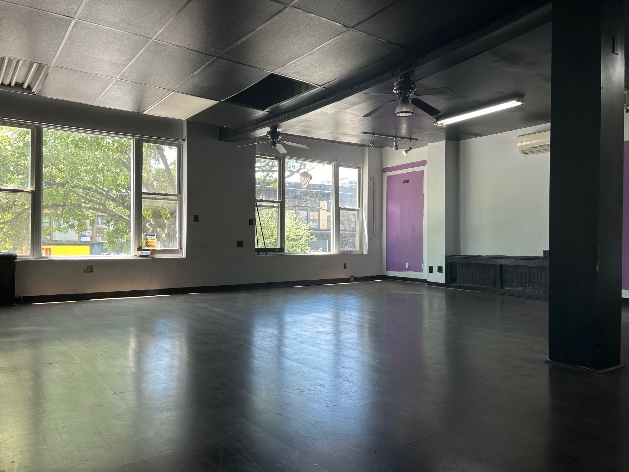 33-41 Mamaroneck Ave, White Plains, NY for lease Interior Photo- Image 1 of 2