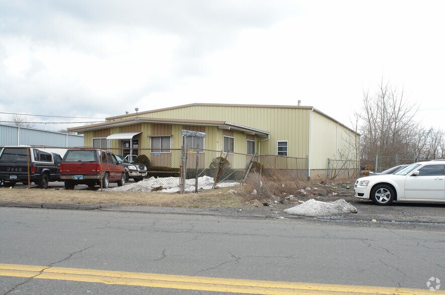 400 Ledyard St, Hartford, CT à vendre - Photo du bâtiment - Image 2 de 4