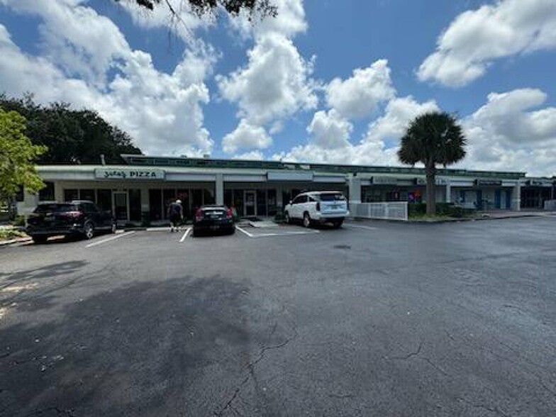 9065 Belcher Rd, Pinellas Park, FL for lease - Building Photo - Image 3 of 7