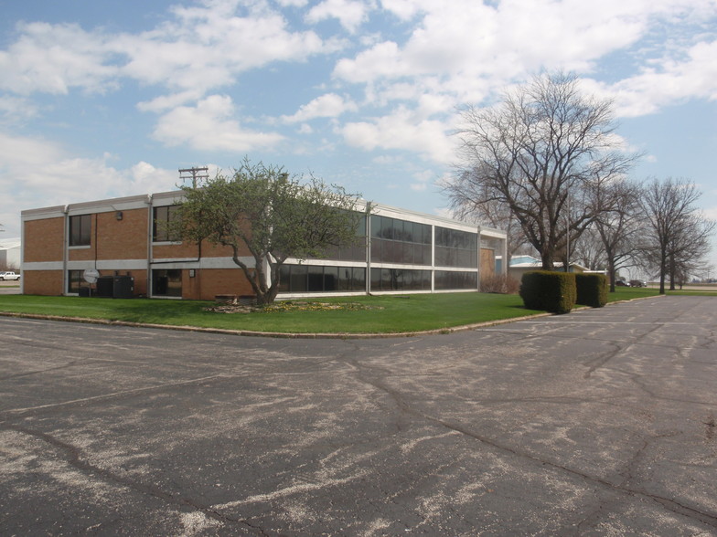 535 Elm Pl, Princeton, IL for lease - Building Photo - Image 3 of 16