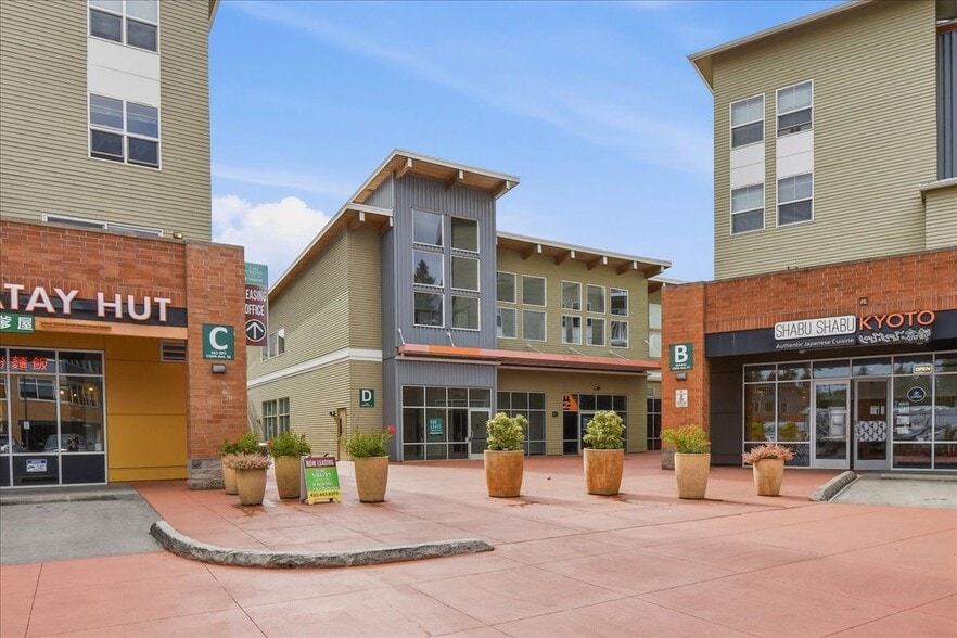 639 156th Ave SE, Bellevue, WA for lease - Building Photo - Image 1 of 6