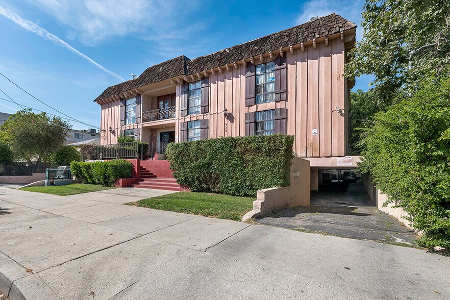 729 Raleigh St, Glendale, CA à vendre - Photo du bâtiment - Image 3 de 15
