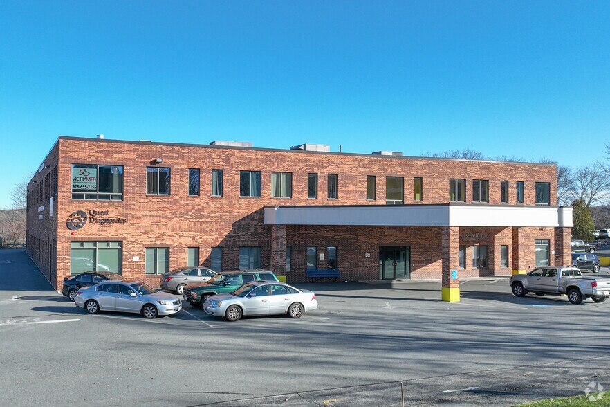 421 Merrimack St, Methuen, MA à louer - Photo du bâtiment - Image 2 de 8