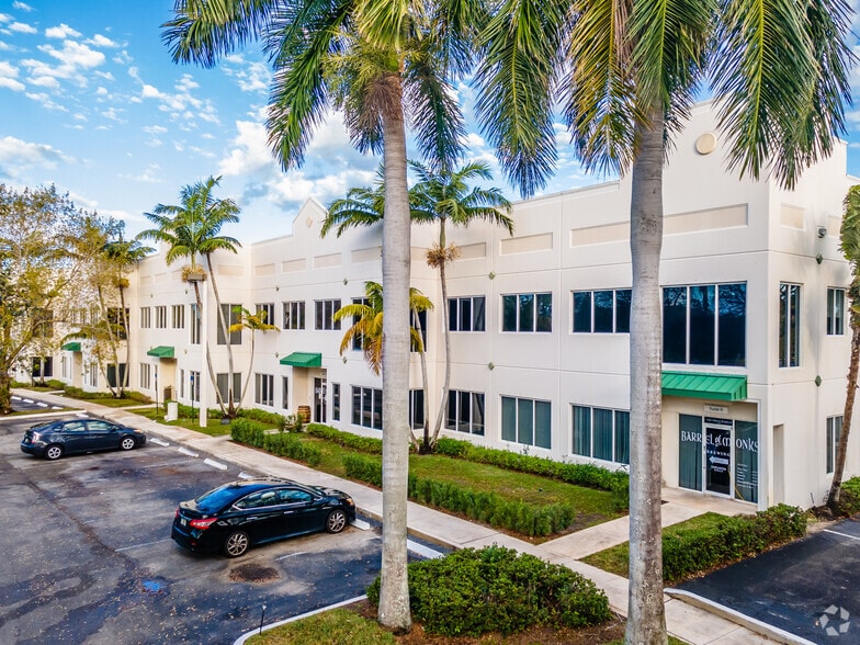 1141 S Rogers Cir, Boca Raton, FL for lease - Building Photo - Image 2 of 14