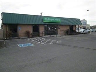 2972 S 6th St, Klamath Falls, OR for lease - Primary Photo - Image 2 of 2