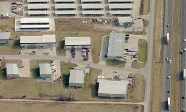 1117 Valley Ridge Ct, Grain Valley, MO - Aerial map view - Image1