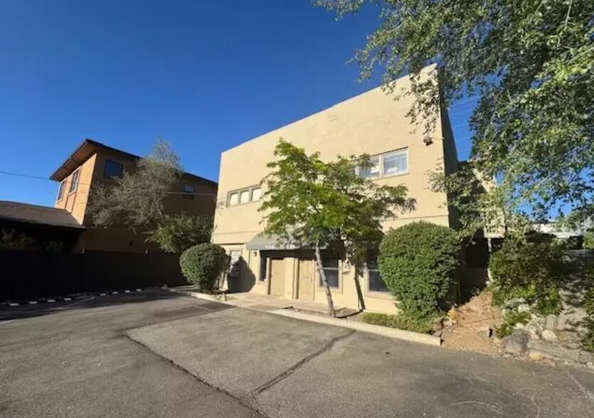 530 S Montezuma St, Prescott, AZ à louer - Photo du bâtiment - Image 2 de 11