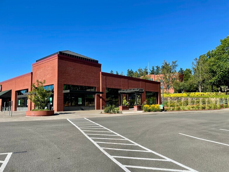 6610 SW Cardinal Ln, Portland, OR à louer - Photo du bâtiment - Image 3 de 20