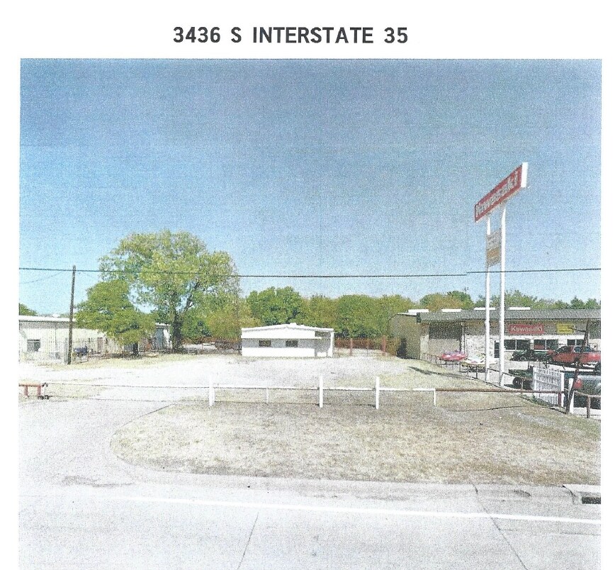 3436 N Interstate 35 E, Lancaster, TX à louer Photo principale- Image 1 de 7