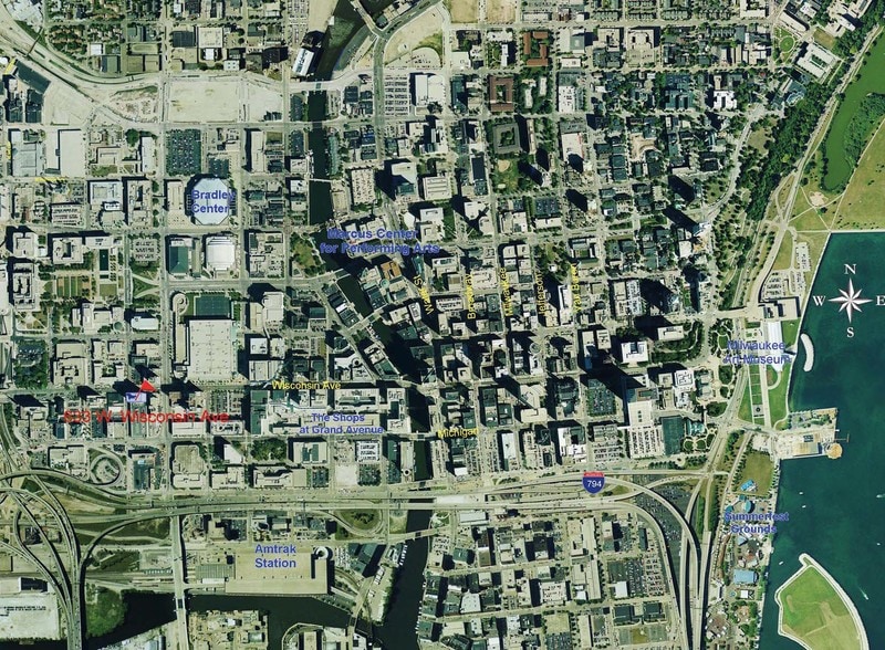 633 W Wisconsin Ave, Milwaukee, WI à vendre - Aérien - Image 2 de 9