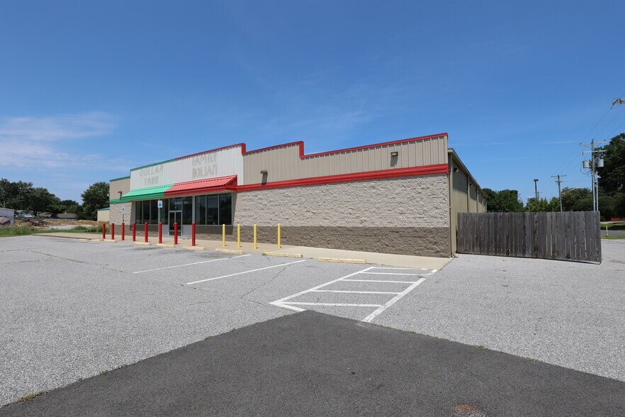 29 Olive St, La Center, KY à louer - Photo du bâtiment - Image 2 de 16
