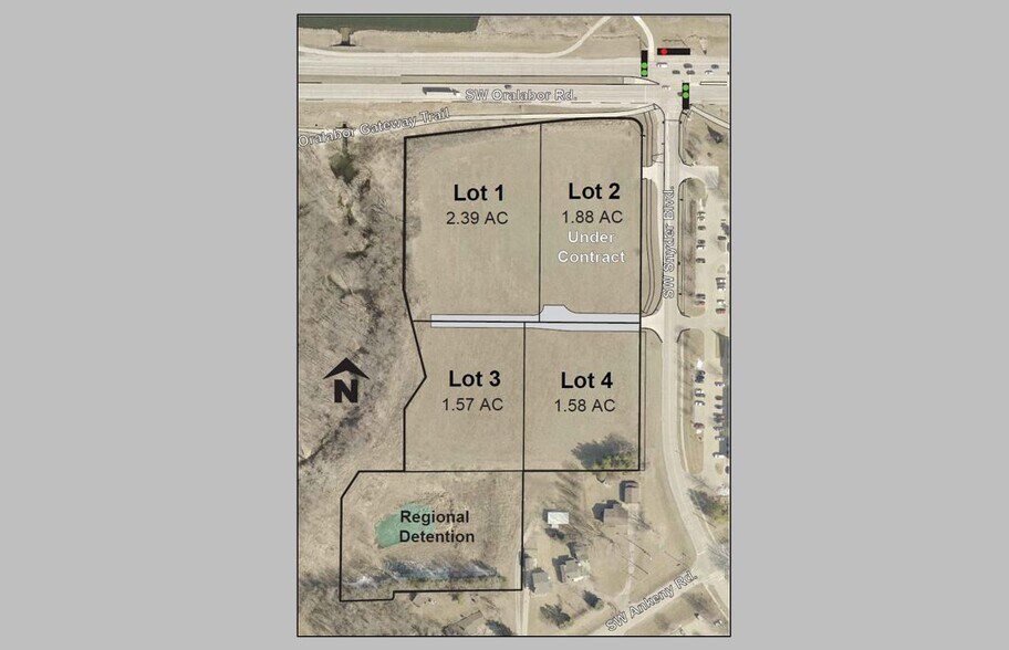 601 SW Oralabor Rd, Ankeny, IA à vendre - Photo du bâtiment - Image 1 de 1