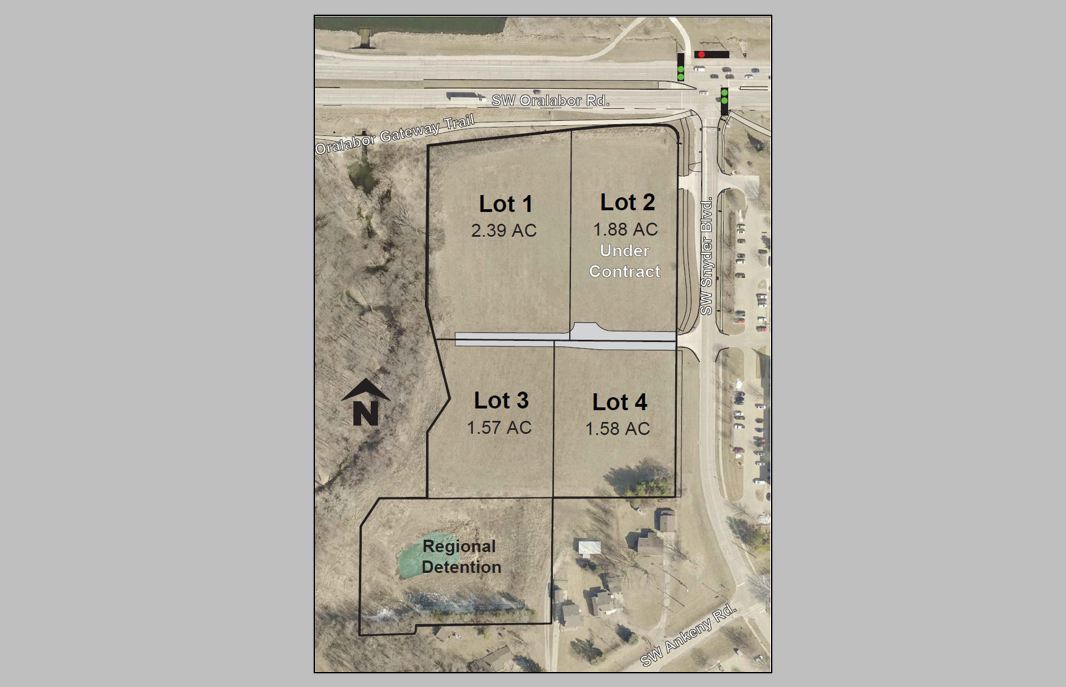 601 SW Oralabor Rd, Ankeny, IA à vendre Photo du bâtiment- Image 1 de 1