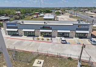 14125 W State Highway 29, Liberty Hill, TX à louer Photo du bâtiment- Image 2 de 4