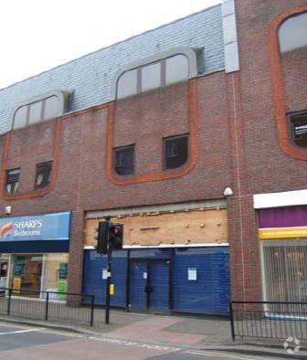 4-6 Thames St, Staines à louer - Photo du bâtiment - Image 3 de 4