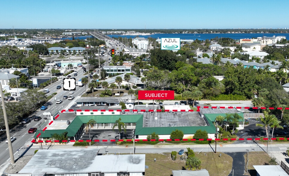 611 SW federal Hwy, Stuart, FL for sale - Building Photo - Image 1 of 8