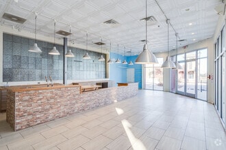 1307 N Loop 250 W, Midland, TX à louer Photo intérieure- Image 2 de 5