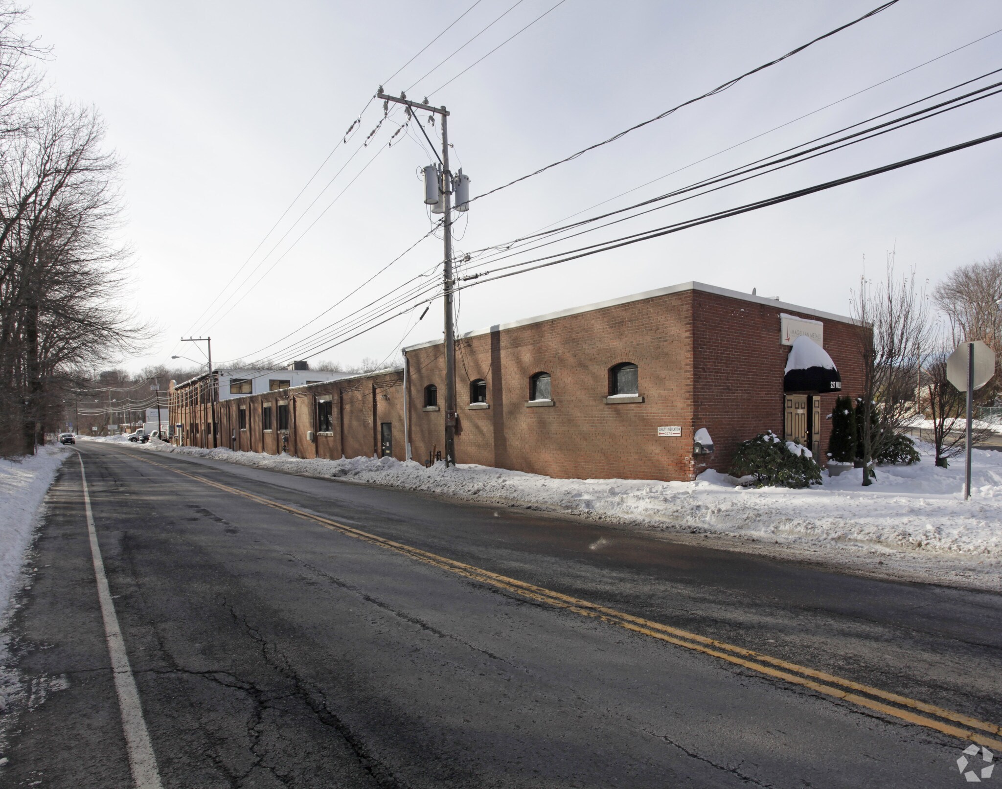 219-227 Wilson Ave, Norwalk, CT à louer Photo du bâtiment- Image 1 de 6