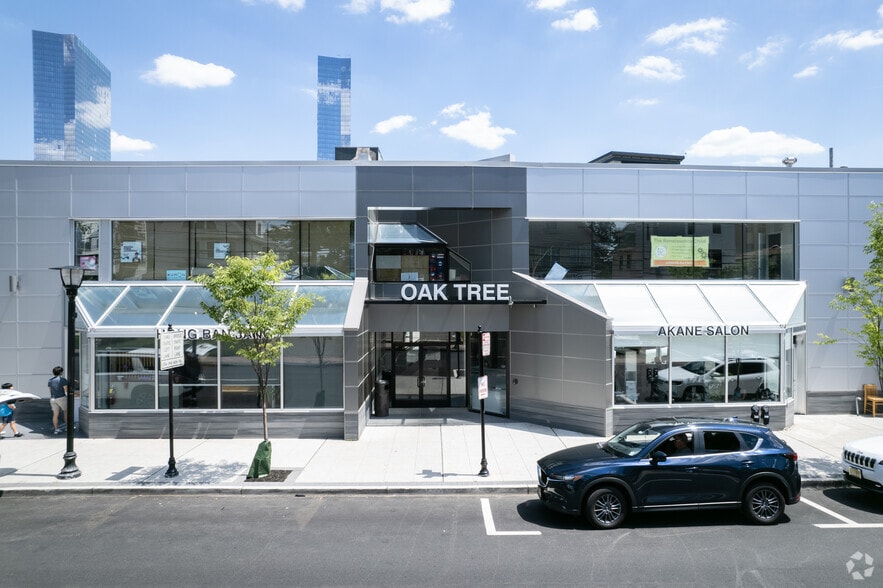 2024 Center Ave, Fort Lee, NJ for lease - Building Photo - Image 2 of 4