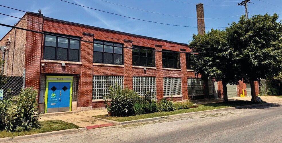 3600 W Potomac Ave, Chicago, IL à vendre - Photo du bâtiment - Image 1 de 1