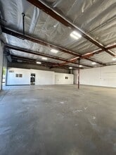 1020-1030 S Cypress St, La Habra, CA for lease Interior Photo- Image 2 of 7