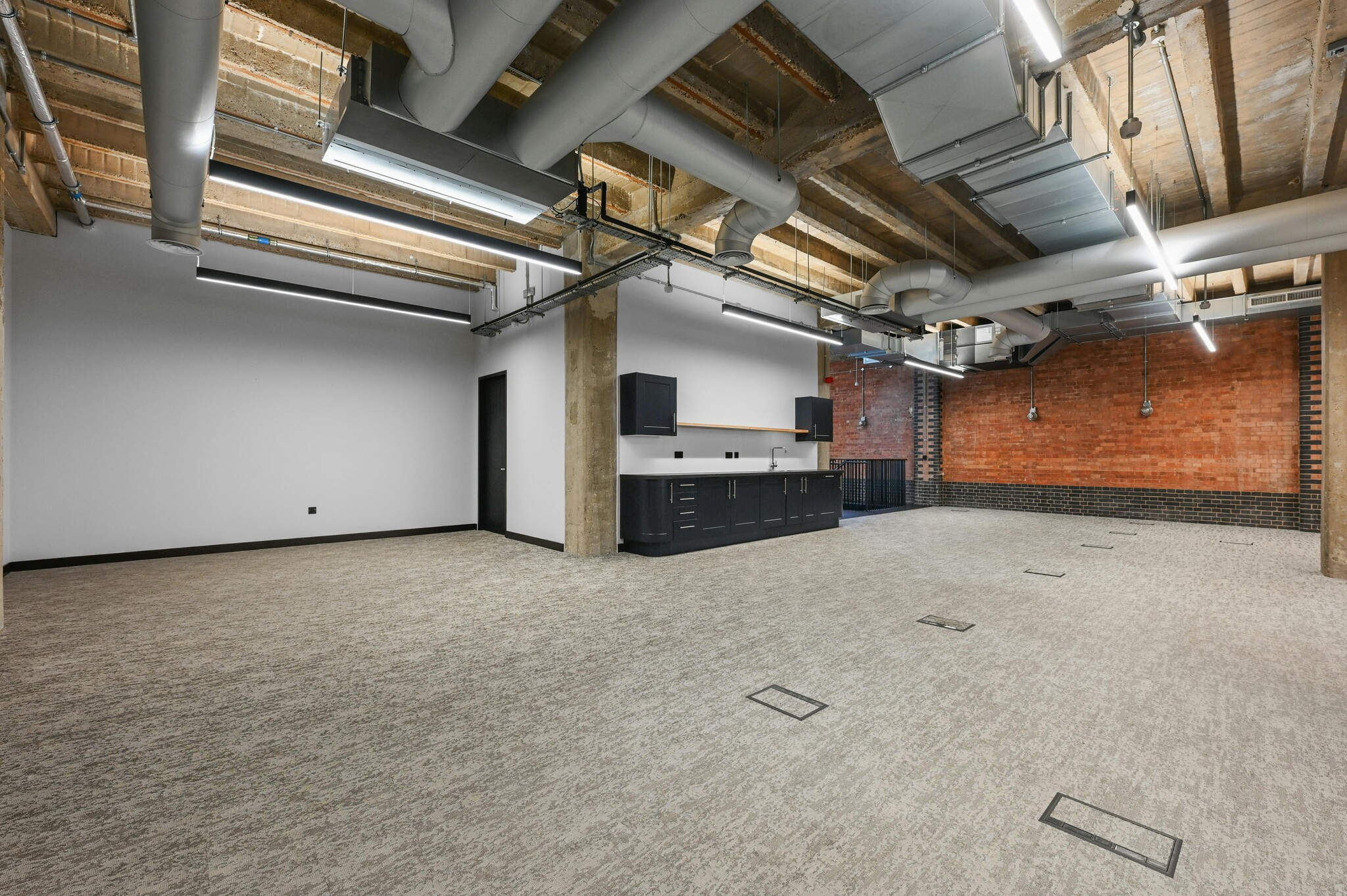 338-346 Goswell Rd, London for lease Interior Photo- Image 1 of 9