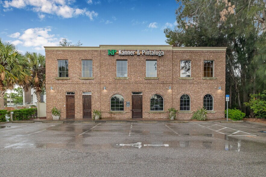 3615 E Frontage Rd, Tampa, FL for sale - Building Photo - Image 1 of 37