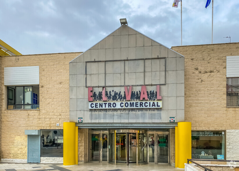 Avenida Castilla, 6, Alcalá De Henares, Madrid à louer - Photo du b timent - Image 1 de 3