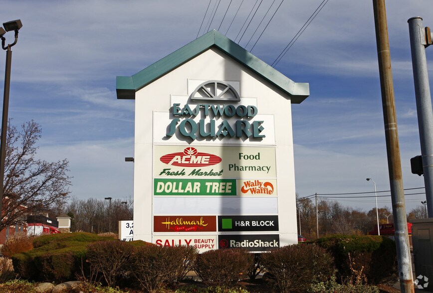 584-600 South Ave, Akron, OH à louer - Photo du bâtiment - Image 2 de 9