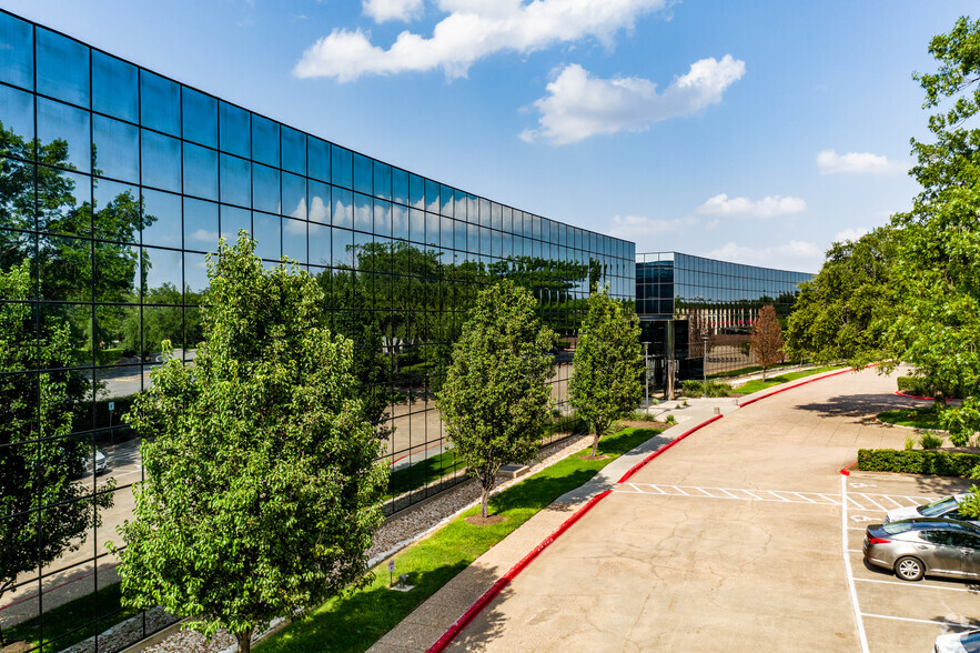 9600 Great Hills Trl, Austin, TX for lease - Building Photo - Image 1 of 5