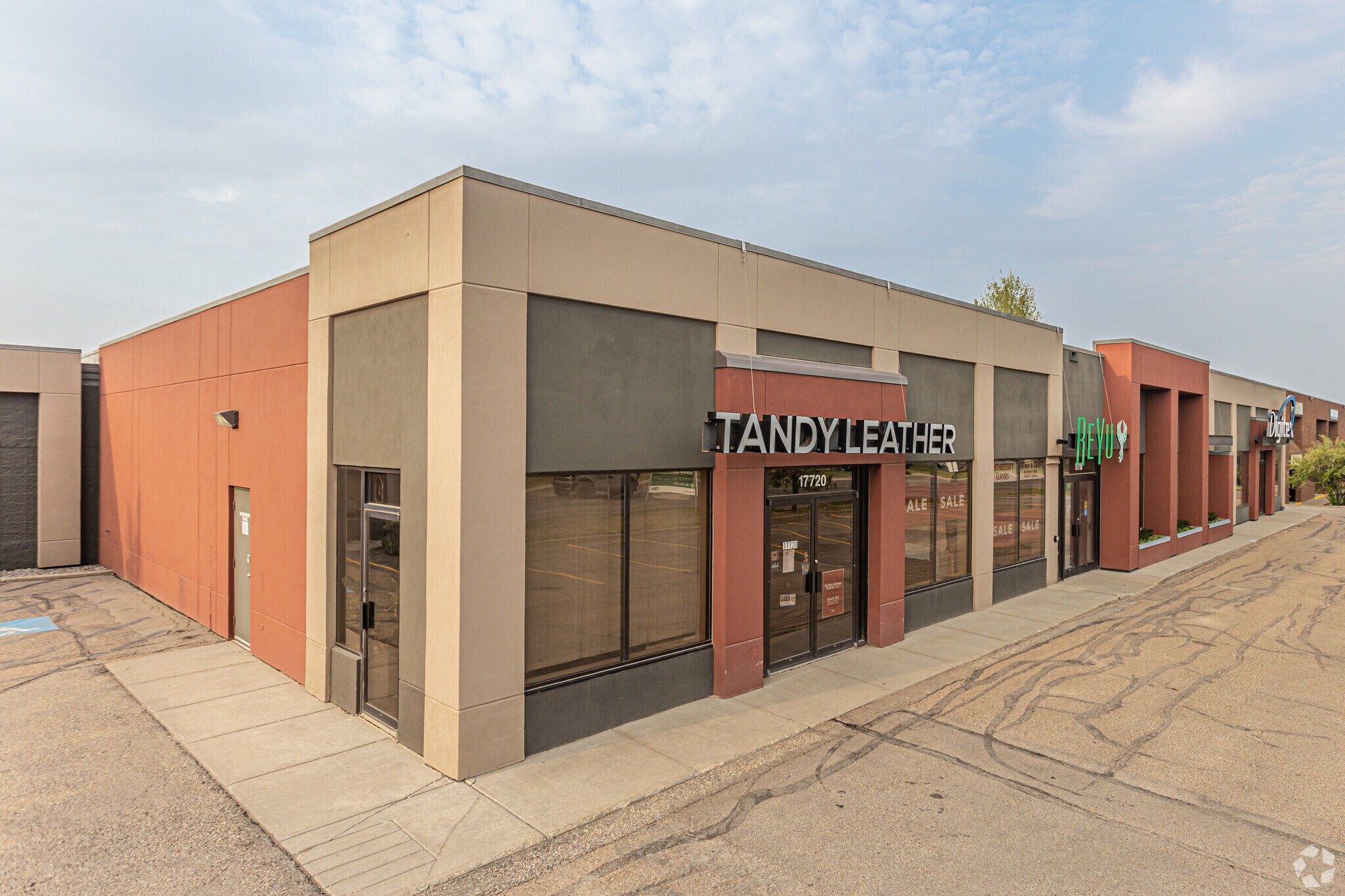 17708-17720 107 Av NW, Edmonton, AB for sale Building Photo- Image 1 of 1