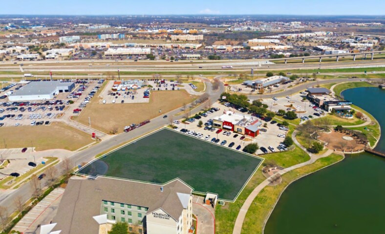 W Loop 340, Waco, TX à vendre - Photo du bâtiment - Image 2 de 6