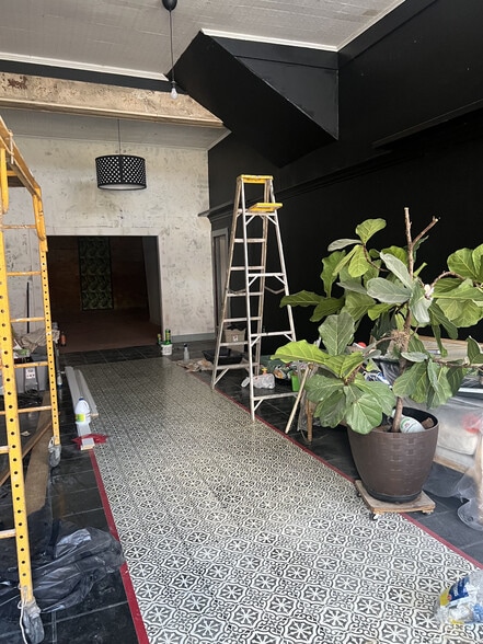 107 Wicker St, Sanford, NC à vendre - Photo du bâtiment - Image 2 de 10