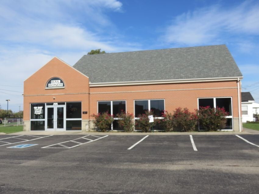 941 S 9th St, Hamilton, OH à louer Photo principale- Image 1 de 17