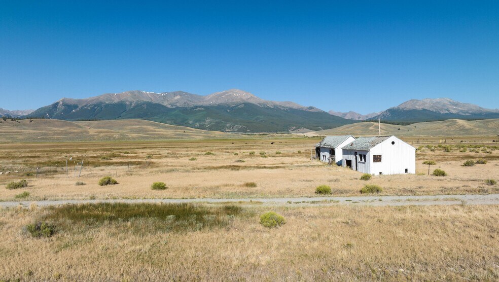 5801 US-24, Leadville, CO à vendre - Photo du bâtiment - Image 3 de 42