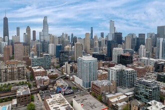 757 N Orleans St, Chicago, IL - Aérien  Vue de la carte - Image1