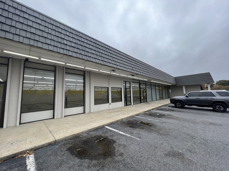 1300-1395 Fort Williams St, Sylacauga, AL for lease - Building Photo - Image 3 of 19