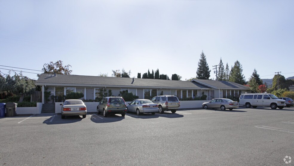 20480 Blauer Dr, Saratoga, CA à louer - Photo du bâtiment - Image 3 de 3