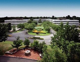 Plus de détails pour 5 International Dr, Rye Brook, NY - Bureau à louer