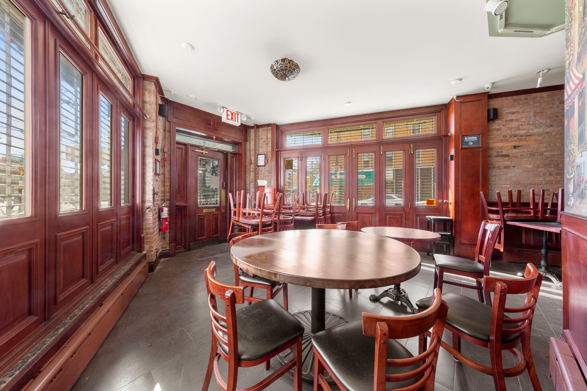 4735 Junction Blvd, Corona, NY for lease Interior Photo- Image 1 of 11